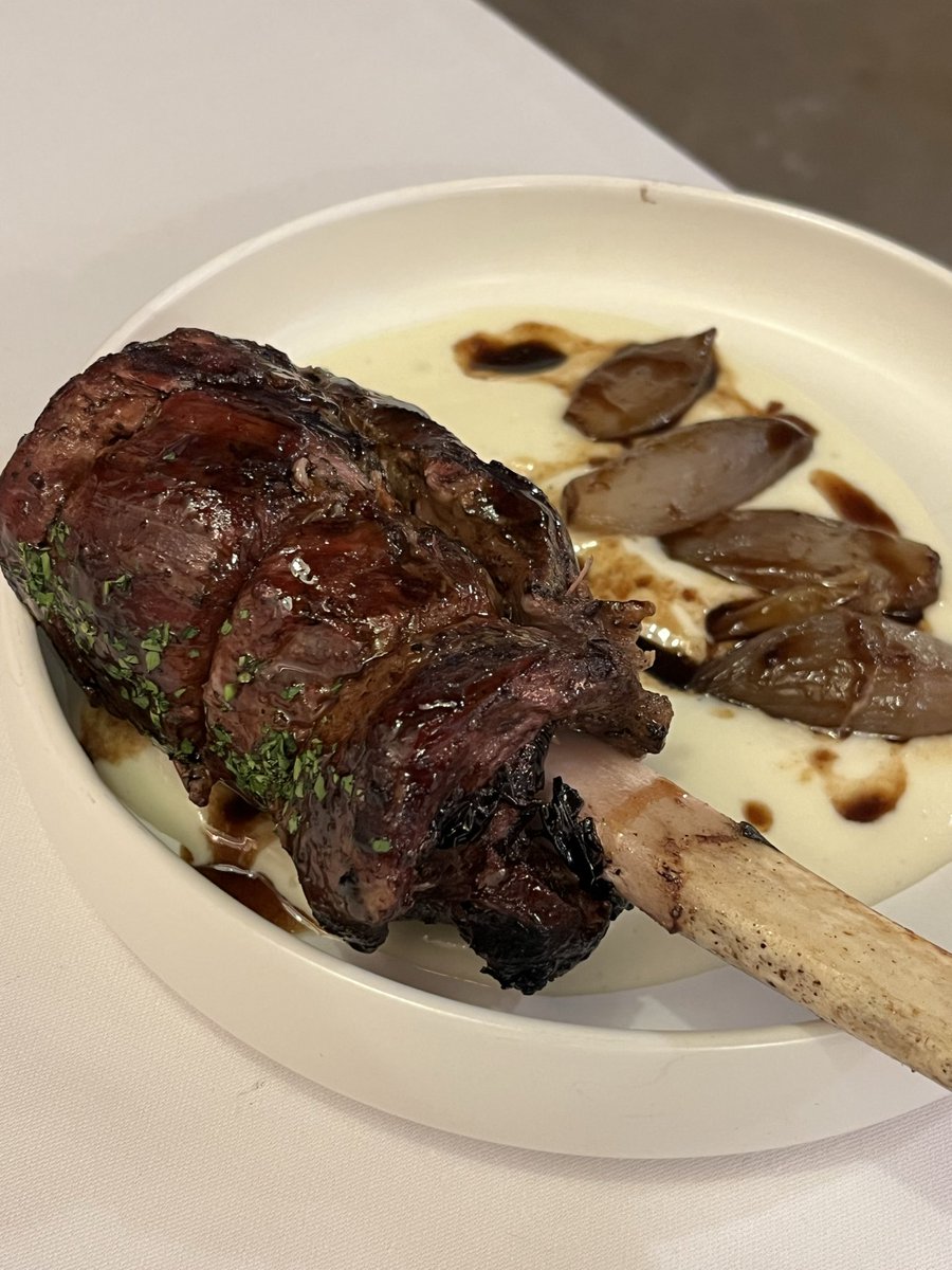 Hector Angulo tweet media