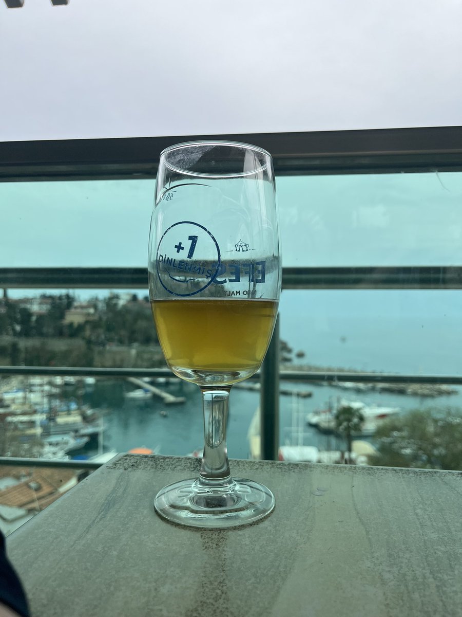 berceste tweet media