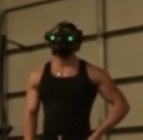 LiveStreamClips tweet media