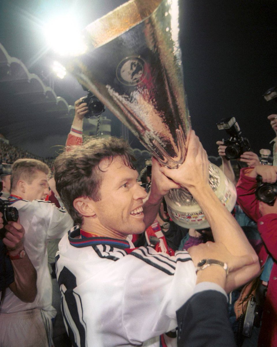 FCBayern's tweet photo. 𝗛𝗔𝗣𝗣𝗬 𝗕𝗜𝗥𝗧𝗛𝗗𝗔𝗬 🎂

Alle Gute zum 6️⃣5️⃣. Geburtstag, @LMatthaeus10! 🍀 https://t.co/98RNLEO3IF
