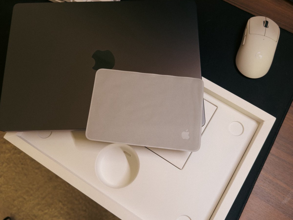 Powlisher tweet media