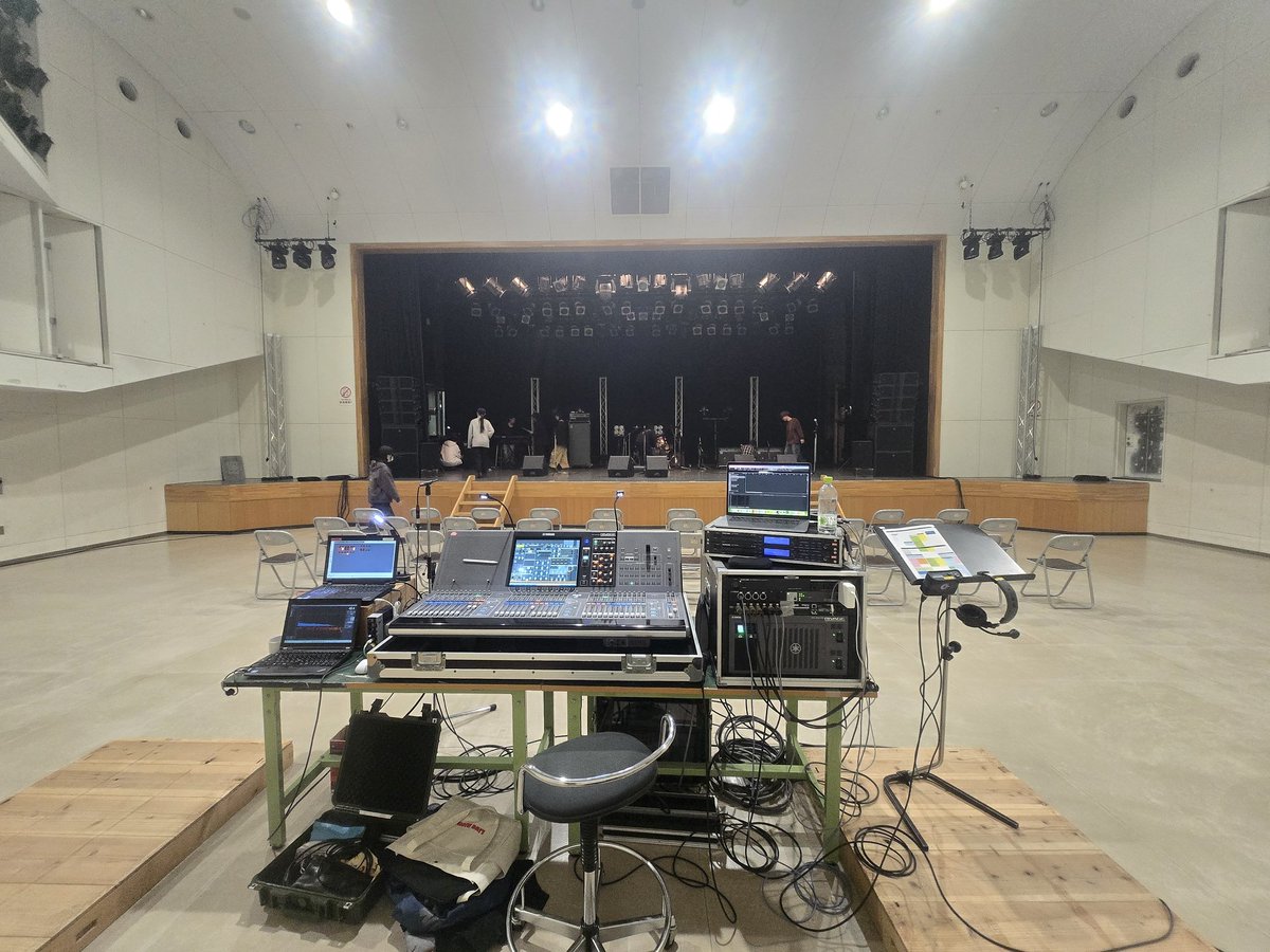 FoldBack457's tweet photo. 今日は母校のキャットミュージックカレッジのオープンキャンパス実習業務でした。 https://t.co/CqIcUzZay7