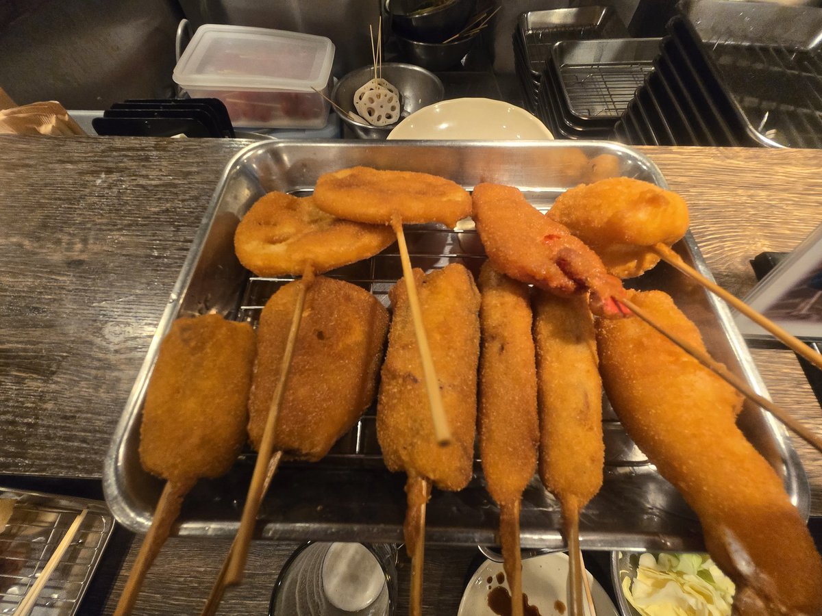 FoldBack457's tweet photo. 帰路の前に、大阪グルメを満喫し、ほろ酔いですww https://t.co/WxH2Pg59lf