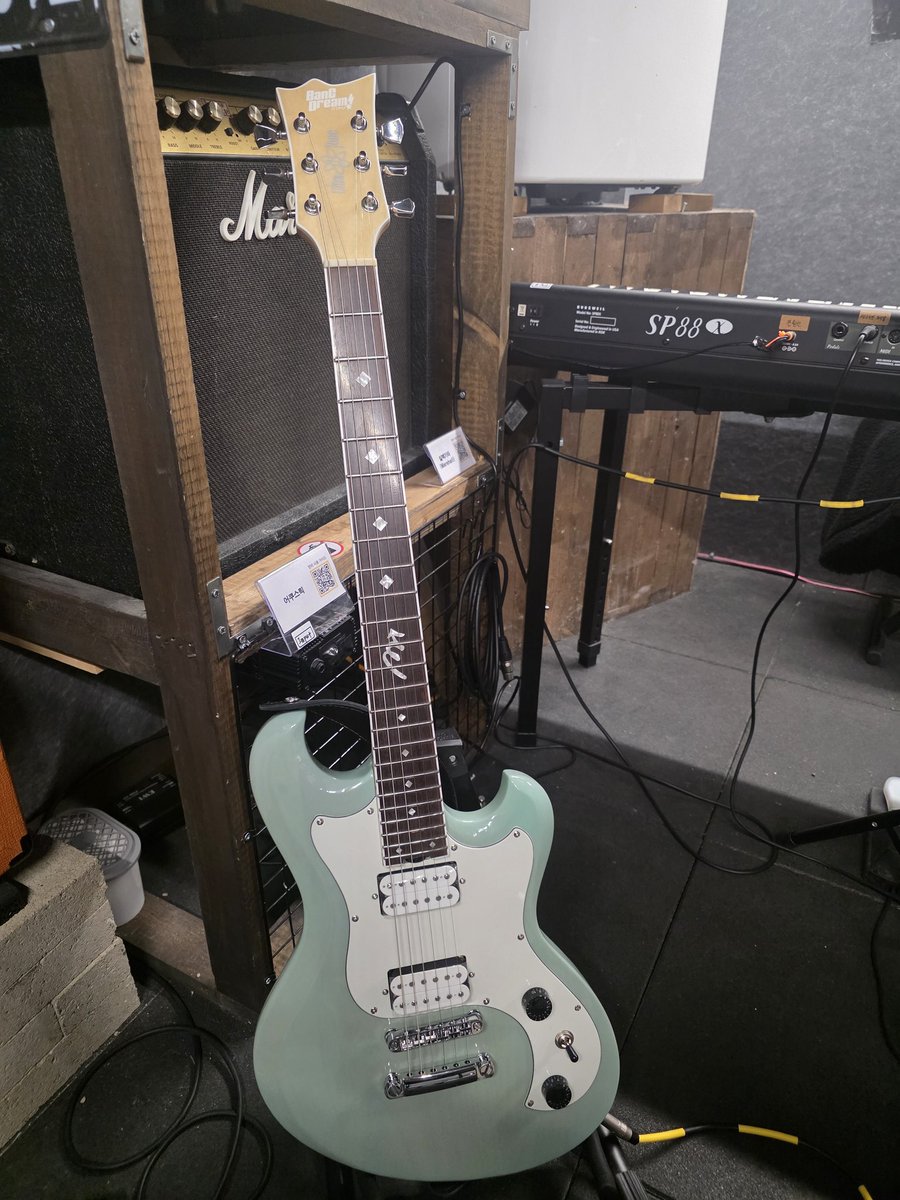 에버렛트 tweet media