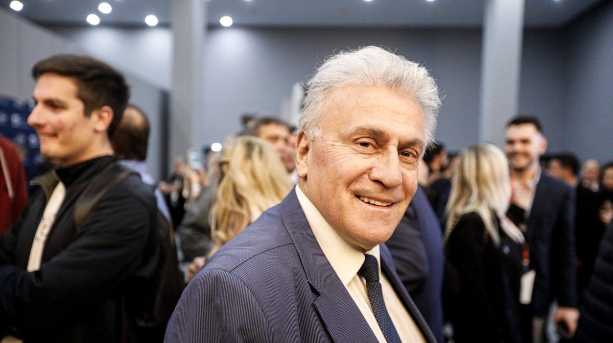 Υπάρχει Κράτος Δικαίου στην Ελλάδα; ΟΧΙ όταν αφορά τους ανθρώπους της εξουσίας. Ο Παναγιώτης Ψωμιάδης, βασικό στέλεχος της ΝΔ επί δεκαετίες, βρέθηκε τελικά ένοχος ΠΡΩΤΟΔΙΚΑ επειδή, σαν Νομάρχης, είχει στήσει κομπίνα το 2008 (πριν 18 χρόνια) και έδινε έργα στους φίλους του