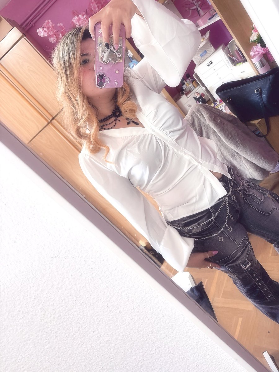 𝒦𝒶𝓉𝑒 ≽^• ˕ • ྀི≼ tweet media