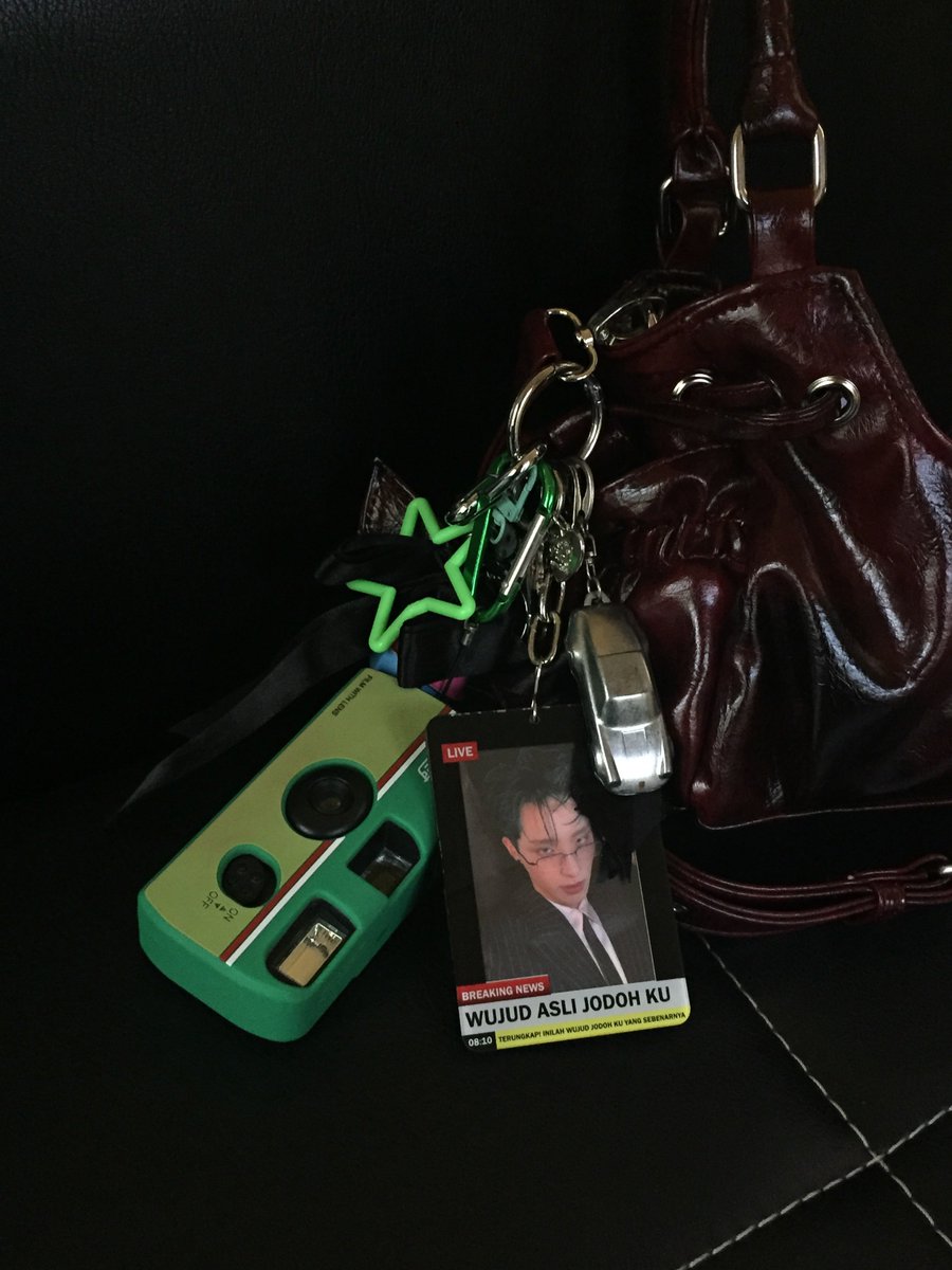 Upload di first account        Upload di second account