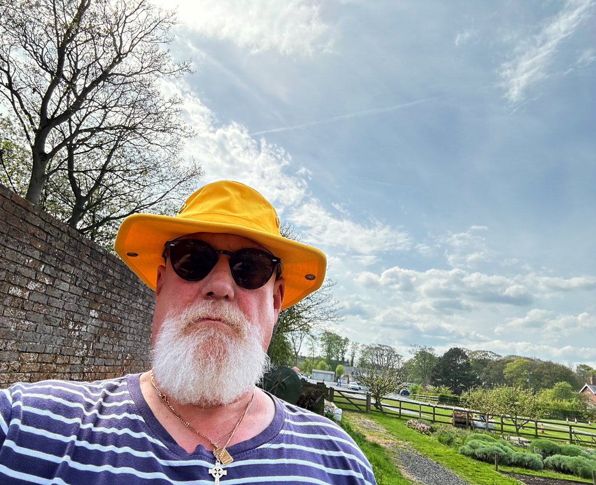 El Hombre Invisible tweet media