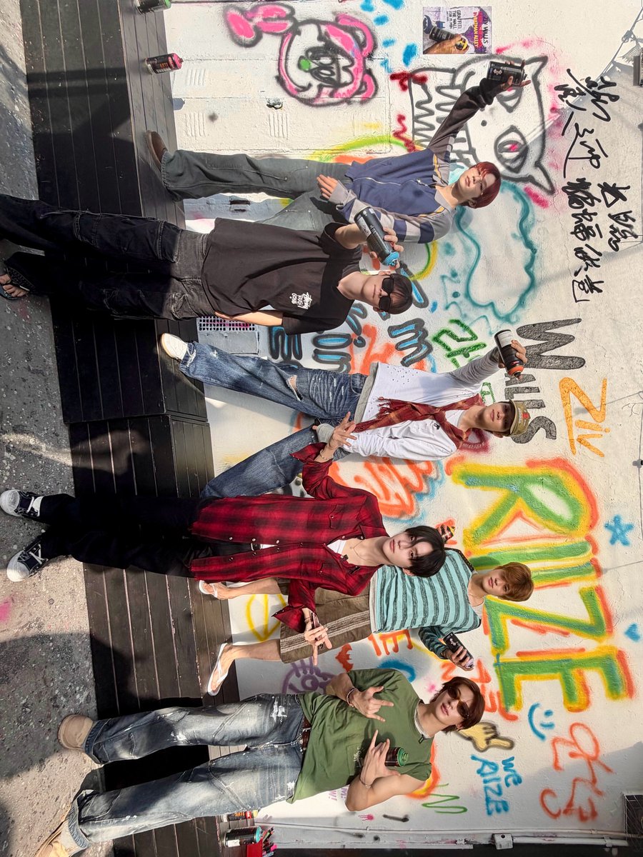 반항아 tweet media