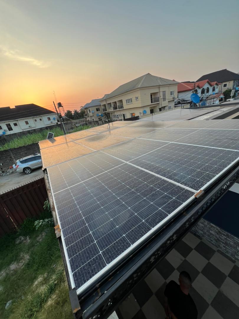 TONA SOLAR tweet media