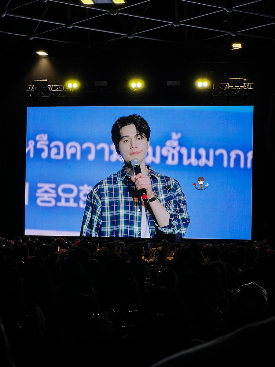 วันนี้แวะมาหา “อีดงอุค” ภายในงาน LEE DONG WOOK 2025-2026 FANMEETING TOUR [MY SWEET HOME] in Bangkok 2026 ค้าบบบ ในที่สุดเราก็ได้เจอกันแย้ววว งื้อออ คิดถึงที่สุดเบยยย (2) 💖❤️

#이동욱 #LeeDongWook #อีดงอุค
#FanmeetingTour #MySweetHome
#CIShowbiz #UltraV #LeeDongWookinBangkok