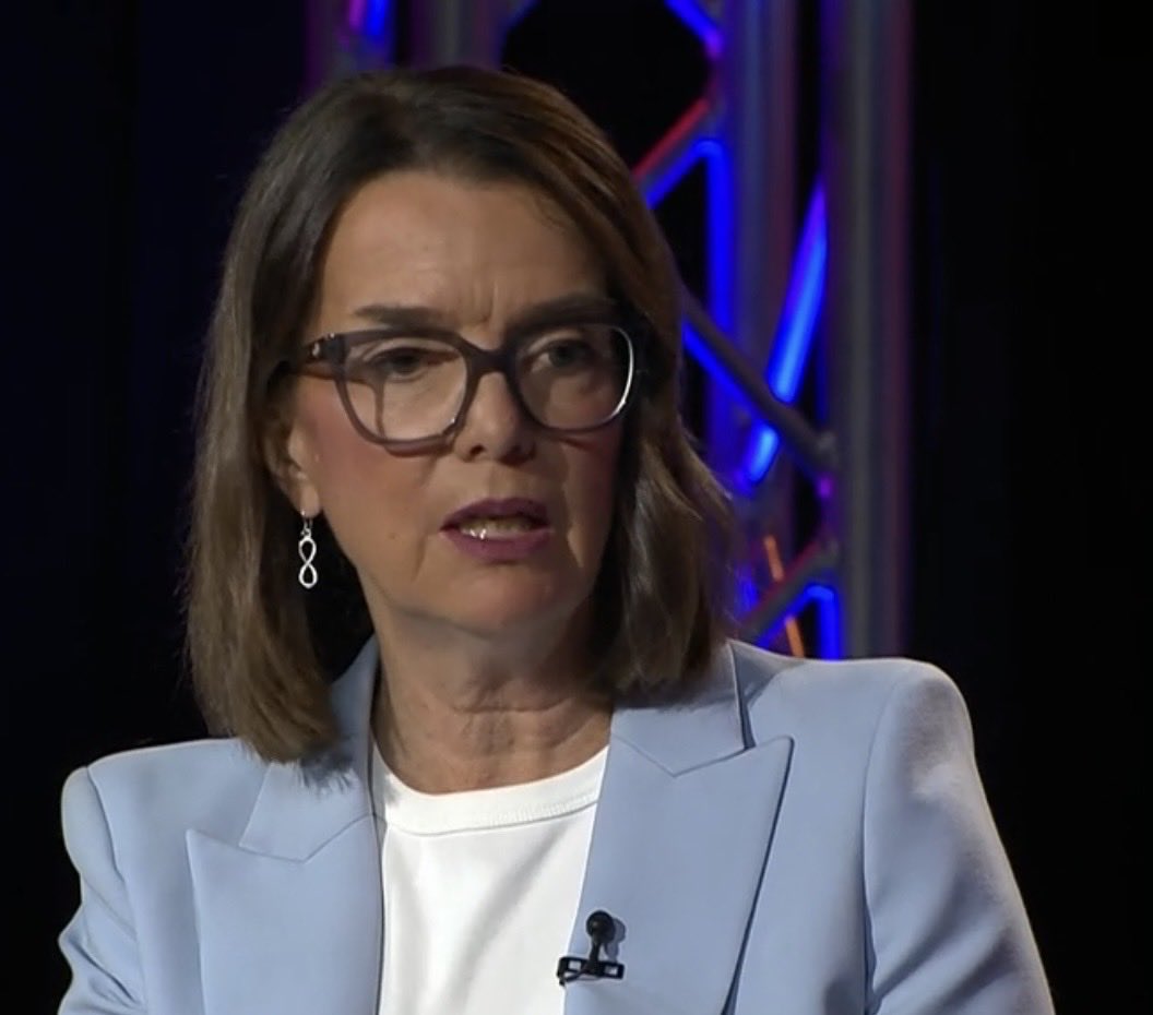 💧Sara tweet media