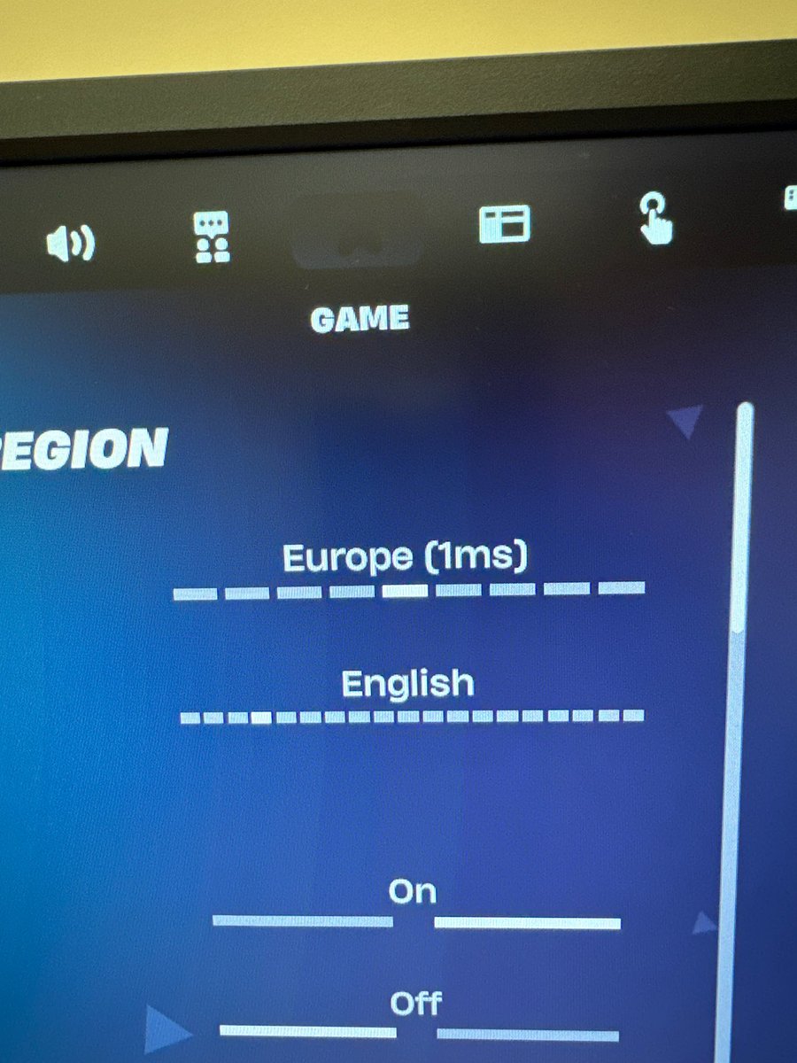 M8 Vanyak3k tweet media