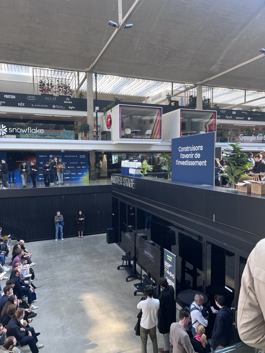 Cryptoast tweet media