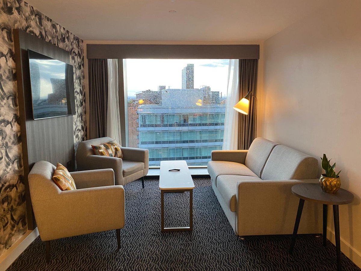 DoubleTree by Hilton Manchester Piccadilly tweet media