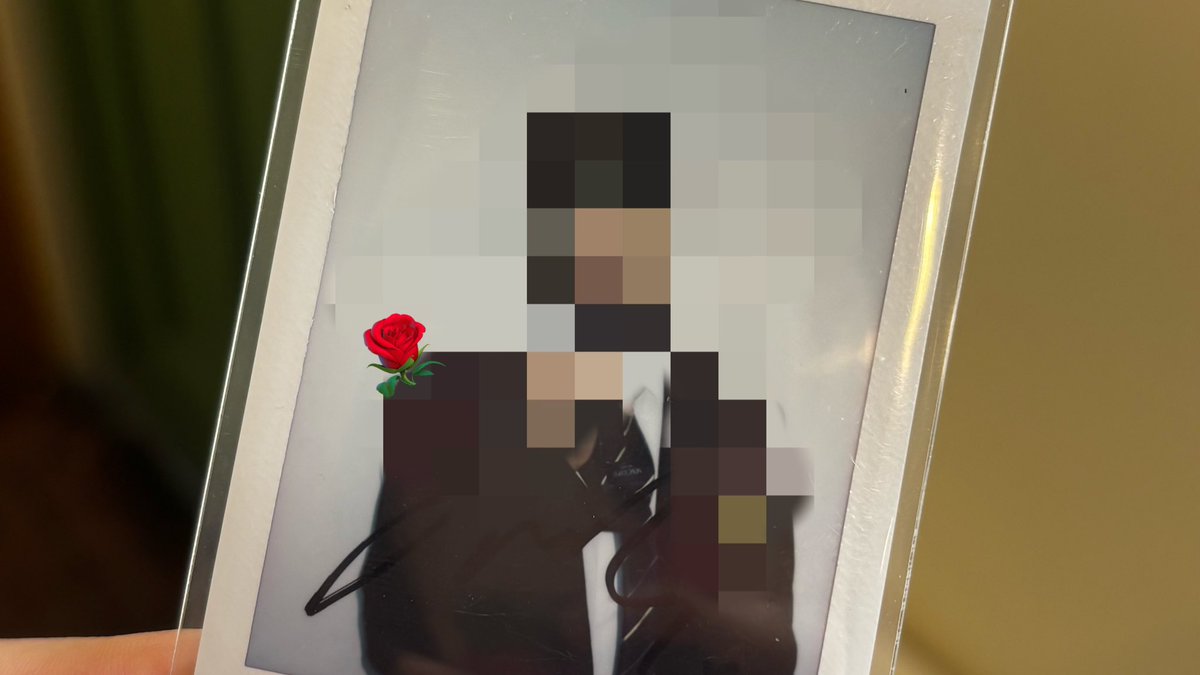 cherryinat's tweet photo. 뉴비트 싸인 사인 폴라 폴라로이드 양도

폴라 제시 양도 Wts sell
https://t.co/1Jv6wbbA7b

newbeat nbt 박민석 홍민성 최서현 전여여정 김태양 조윤후 김리우 minseok minsung yeojeong Seohyun taeyang yunhu riwoo broadcast photocard poca sell pc wts https://t.co/HO6ChRZLdv