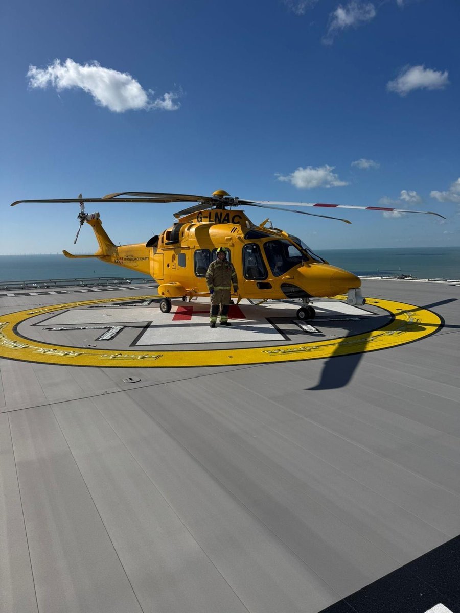 Air Ambulances UK tweet media