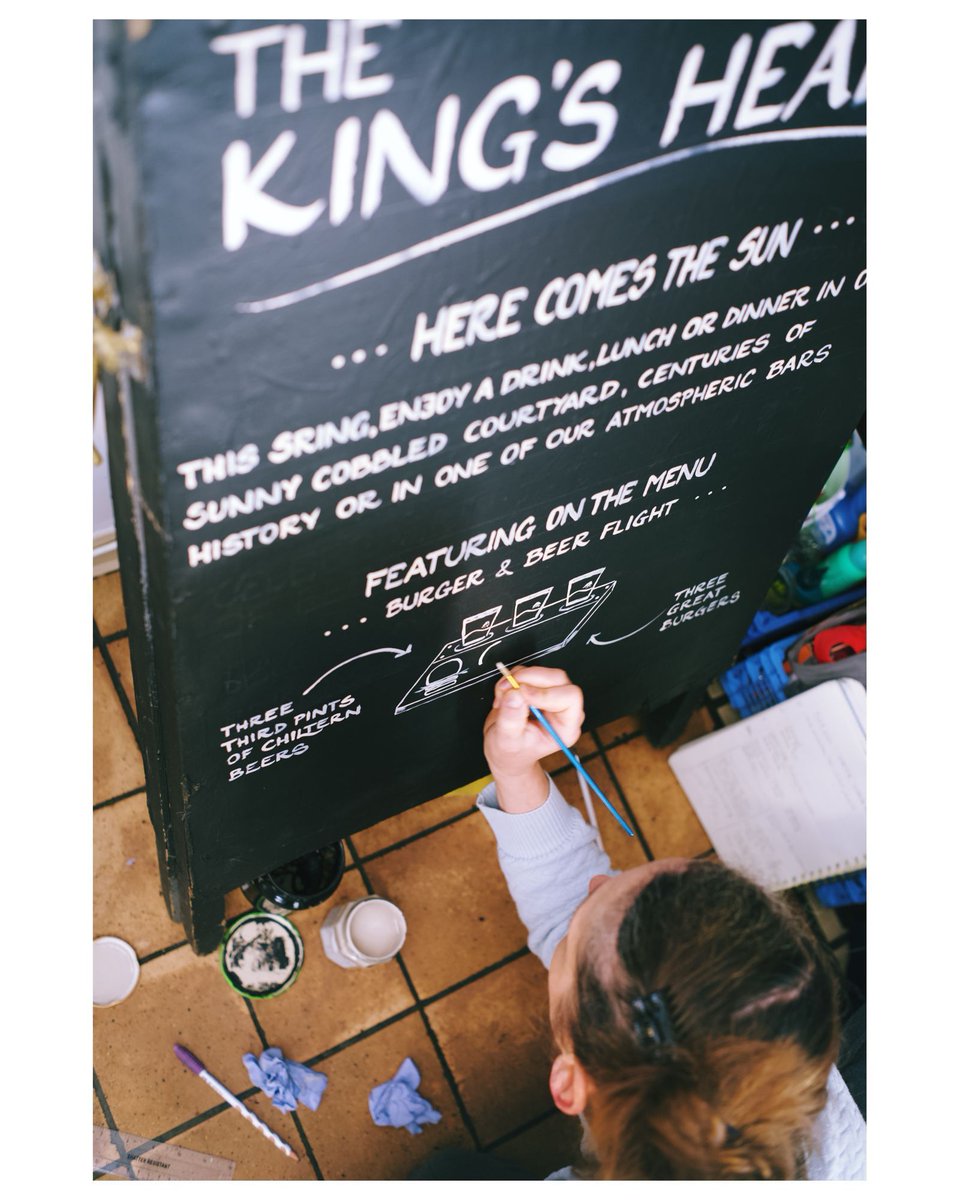 Kings Head Aylesbury tweet media