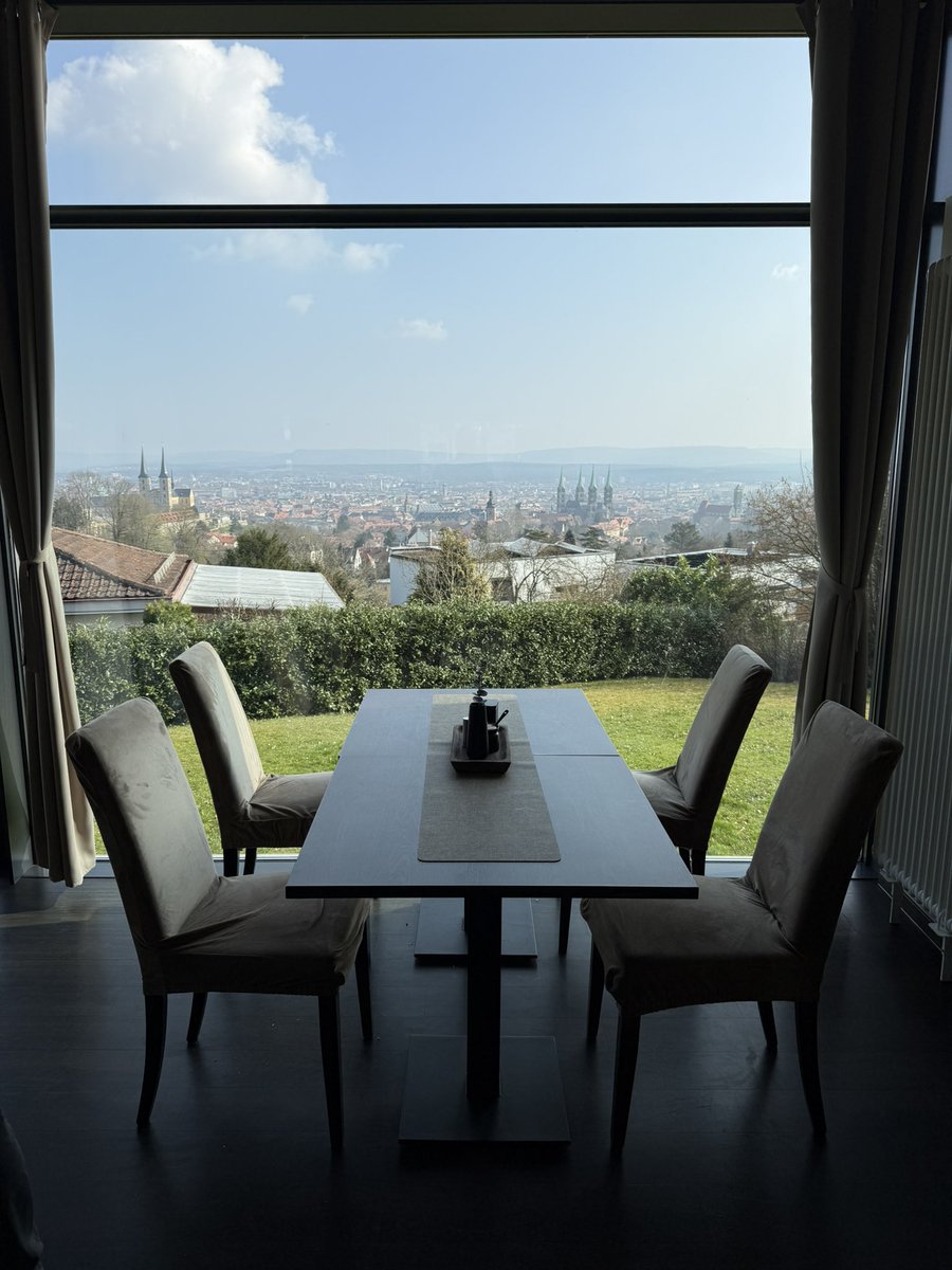 Frank Neuhaus tweet media