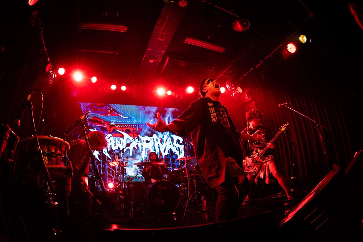 KANDARIVAS tweet media