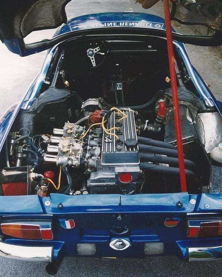 🟦⬜🟥 #Alpine A110