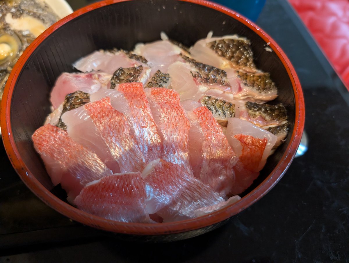 ドレイク tweet media