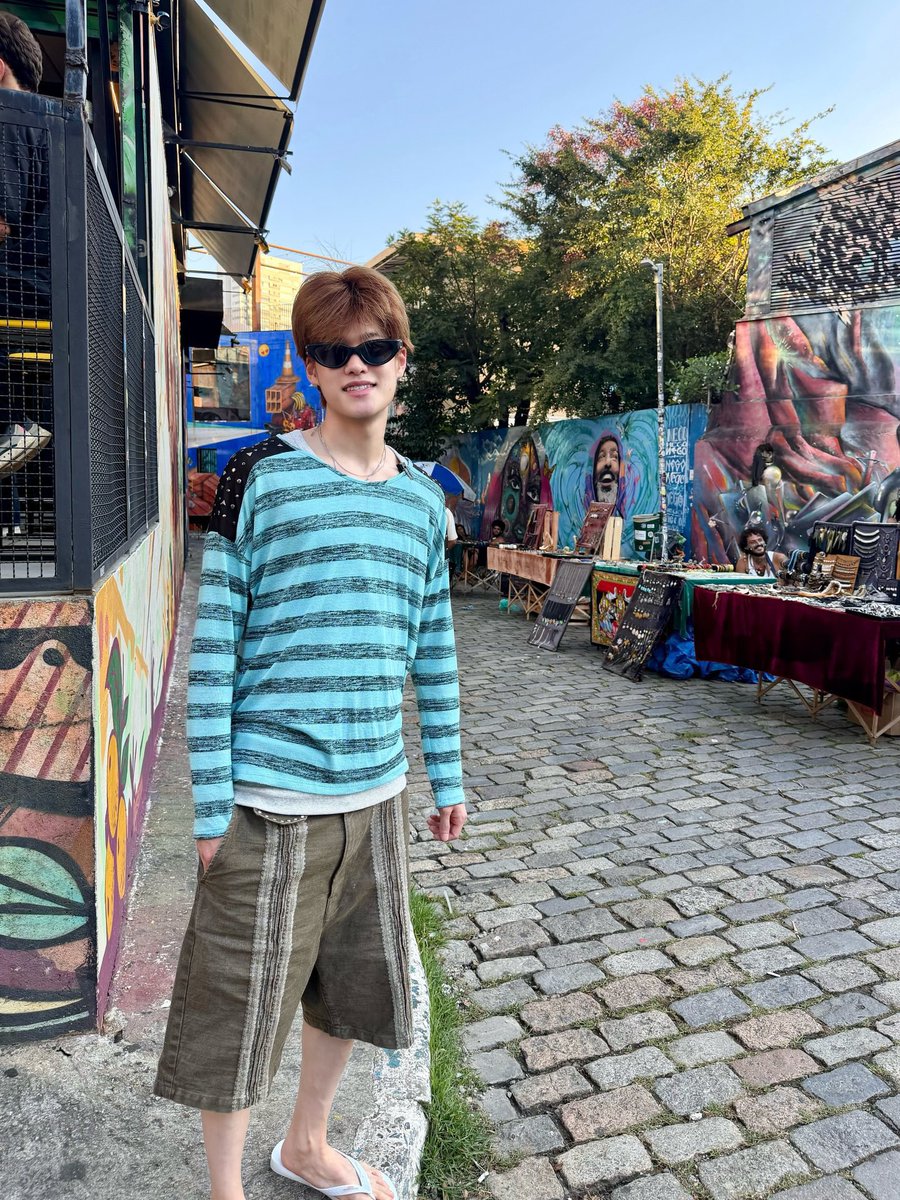 โซฮีหยิบจับอะไรมาใส่ ก็ดูกลายเป็นแฟชั่นในแบบฉบับของตัวเองหมดเลย ดูง่ายแต่ลงตัวกับน้อง คือเก่งมากอะ ไม่แปลกใจที่จะมีคนชอบเอาไปเป็นเรฟแต่งตามกัน