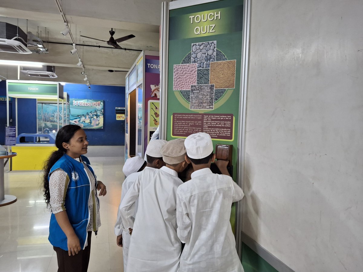 DSCDharampur's tweet image. At @DSCDharampur a unit of @ncsmgoi ,@MinOfCultureGoI visitors explored various science galleries, engaging with interactive exhibits that made learning fun and meaningful while enhancing scientific understanding and awareness.
 #LearningByDoing #ExploreScience