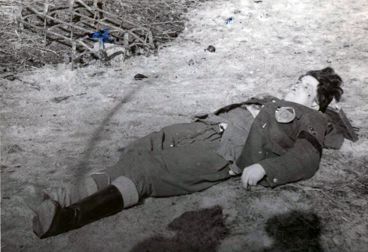 22.03.1952 r. we wsi Babino koło Białegostoku w walce z grupą operacyjną UB-KBW zginął por. Stanisław Grabowski ps. "Wiarus", żołnierz PAS NZW. 
Razem z nim polegli sierż. Edward Wądołowski ps. „Humor”, ppor. Lucjan Zalewski ps. „Żbik”.

Ich ciał nie odnaleziono do tej pory…