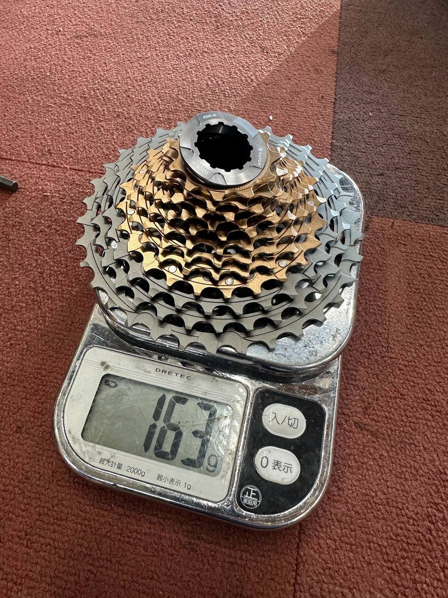 suzupower_kita's tweet photo. 本日はスプロケットの交換をさせていただきました！
NutonのNullを取り付け。124gの軽量化に。
ヒルクライムの軽量化にぜひいかがでしょうか。
11-34Tのシルバー、ゴールドの在庫がございます！
＃軽量パーツ ＃Nuton ＃スプロケット ＃スズパワー ＃軽量化 https://t.co/0JTnox9ycy