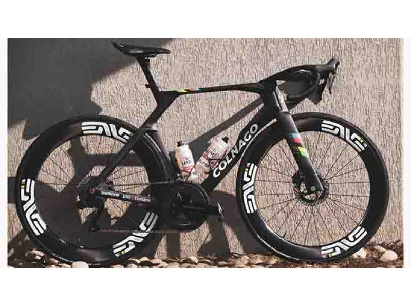 tuttobiciweb_it's tweet image. 🚀 Colnago quadruplica il fatturato: dai 20 ai 80 milioni di euro! Ebitda da lusso, zero debiti e ordini che saturano già il 2026. L'eccellenza del made in Italy con Pogacar in sella. #Colnago #ciclismo #MadeInItaly
tuttobiciweb.it/article/177408…