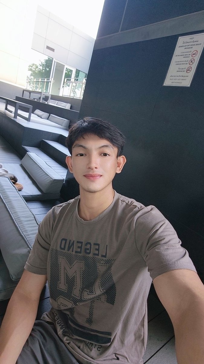 man Massage Off-site straight man tweet media