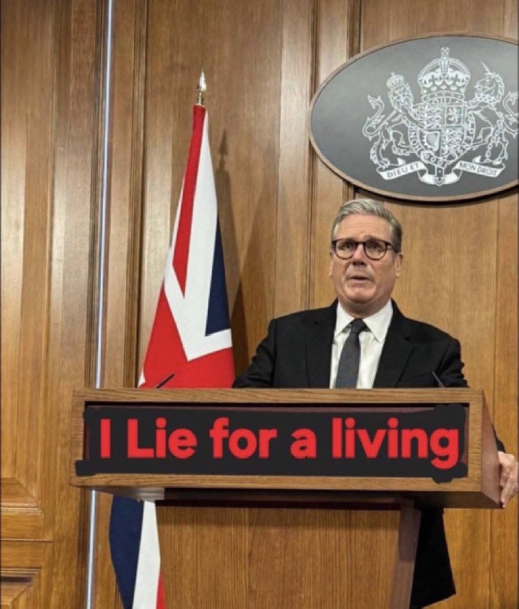 socialist pete tweet media