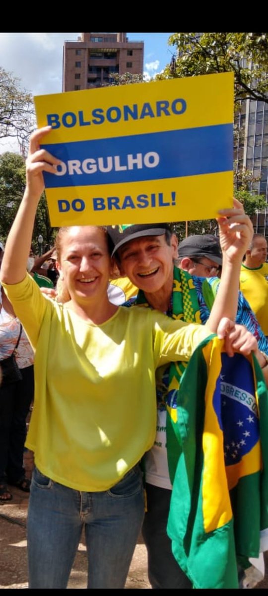 HeleanaraD's tweet photo. Feliz aniversario Bolsonaro!!! https://t.co/KYXnY0HWut