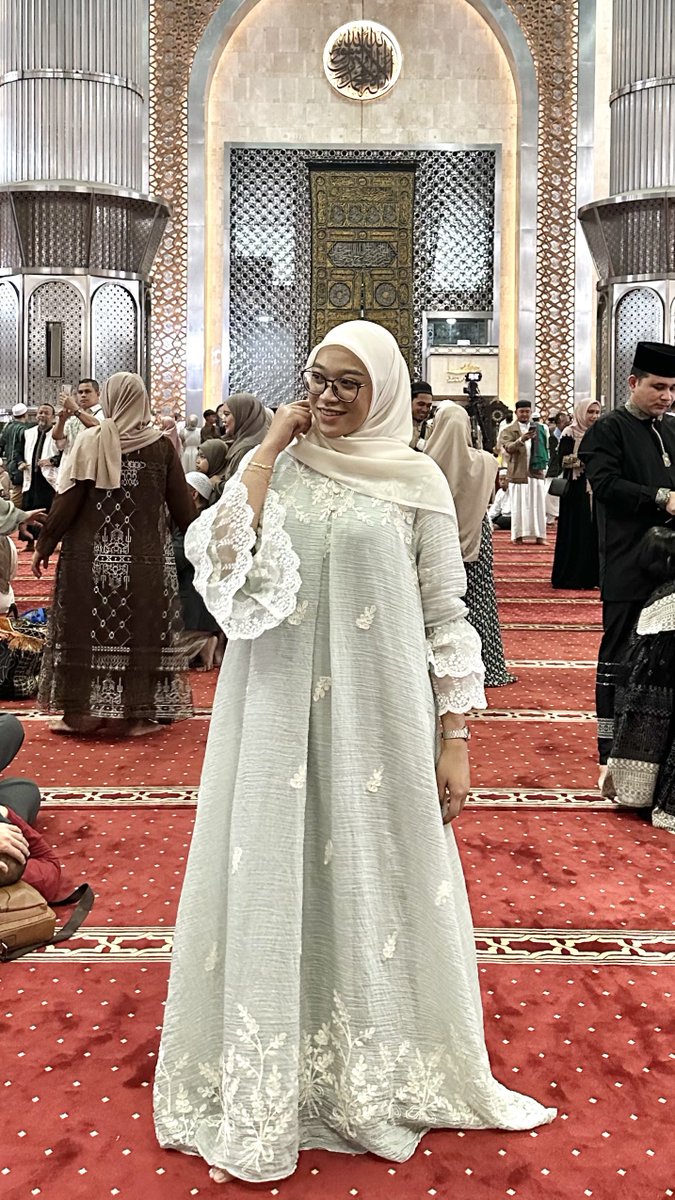 salll ⋆.˚✿ tweet media