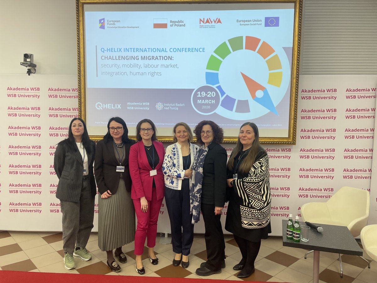 Karolina Wanda Olszowska tweet media