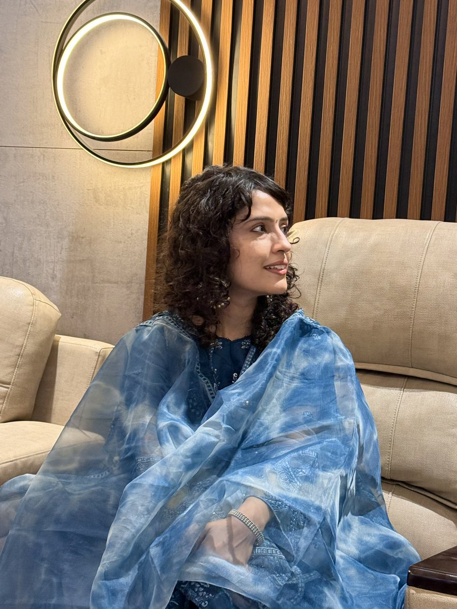 _sayema's tweet image. Duaon aur phoolon wali Eid ✨