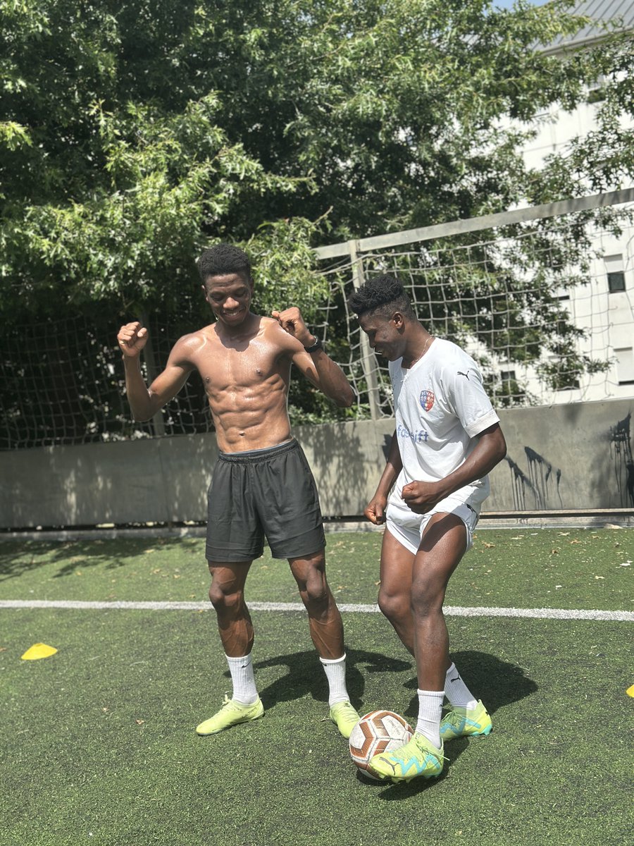 kachionugo tweet media