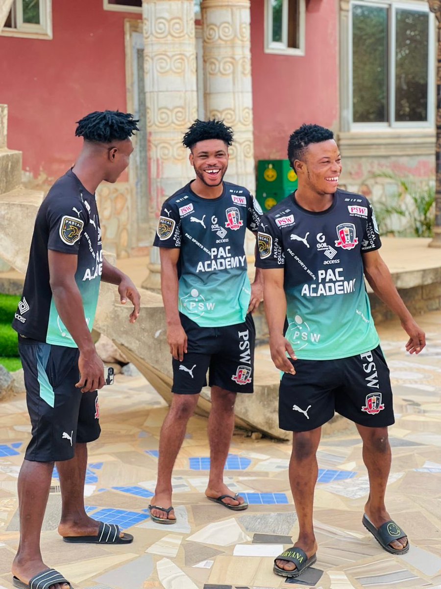 Pac Academy tweet media