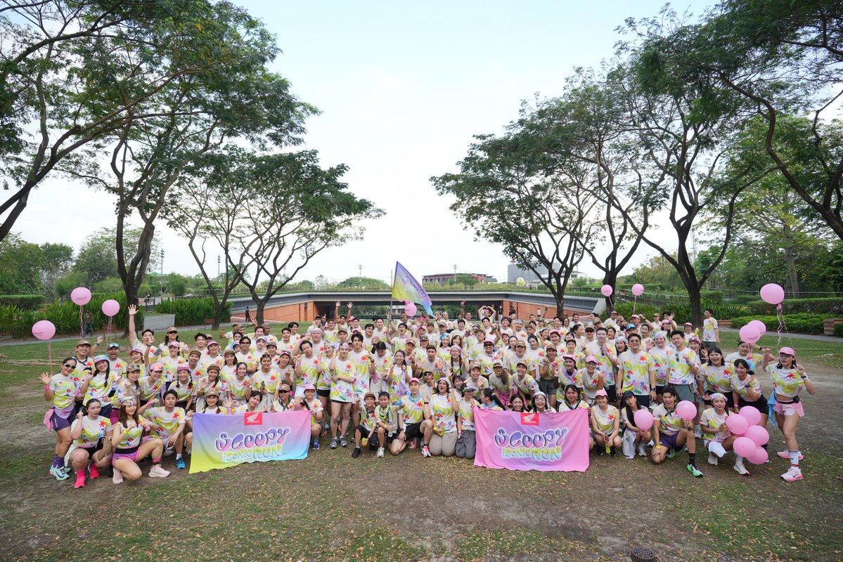 SuperStarNews tweet media