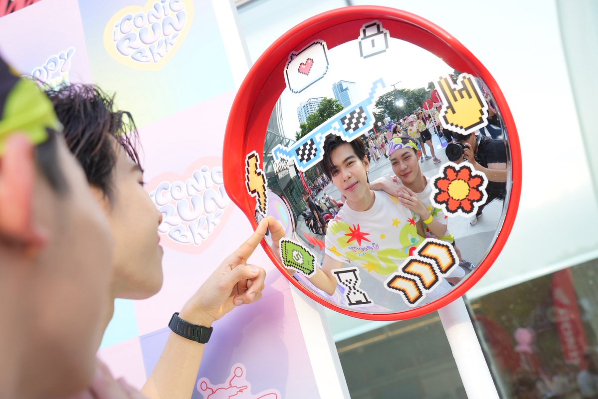 SuperStarNews tweet media