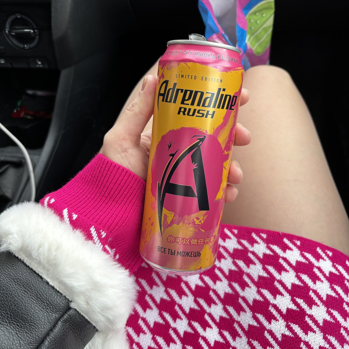 лидонхёниха tweet media