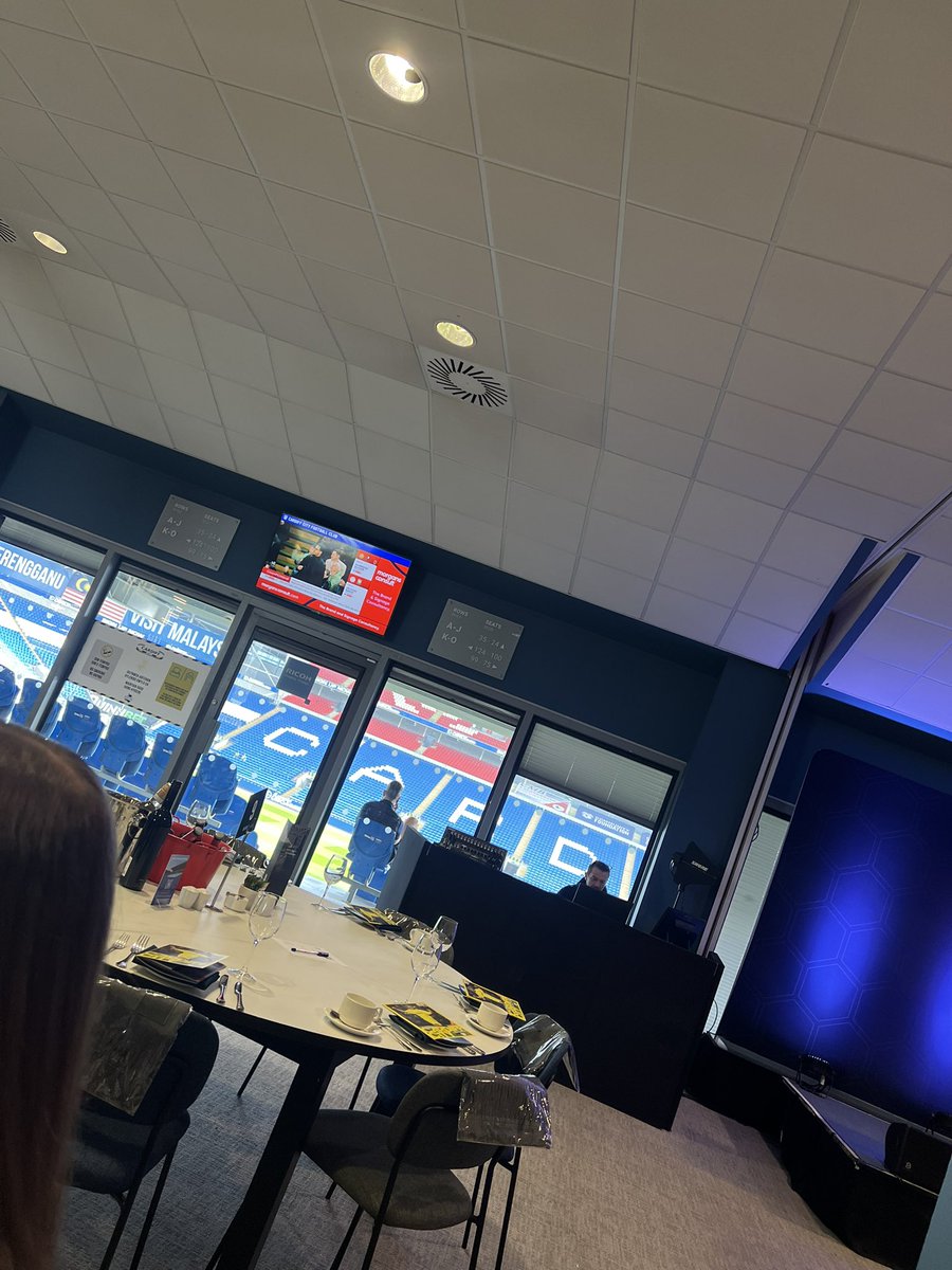 Lloyd 🏴 tweet media