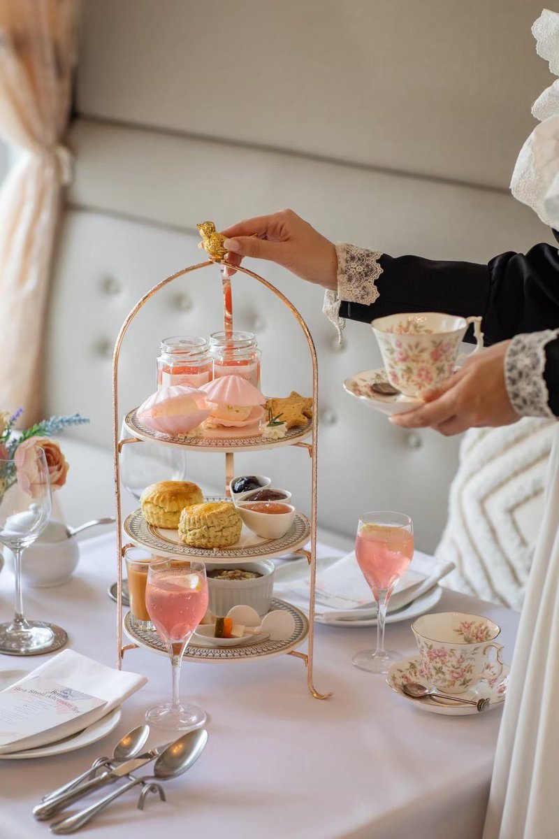 Cafe British tweet media