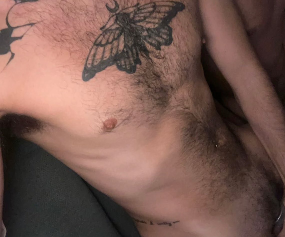 cd00ht's tweet photo. Quien al md?? 😈🥵 https://t.co/MZ1qyOT3Qn