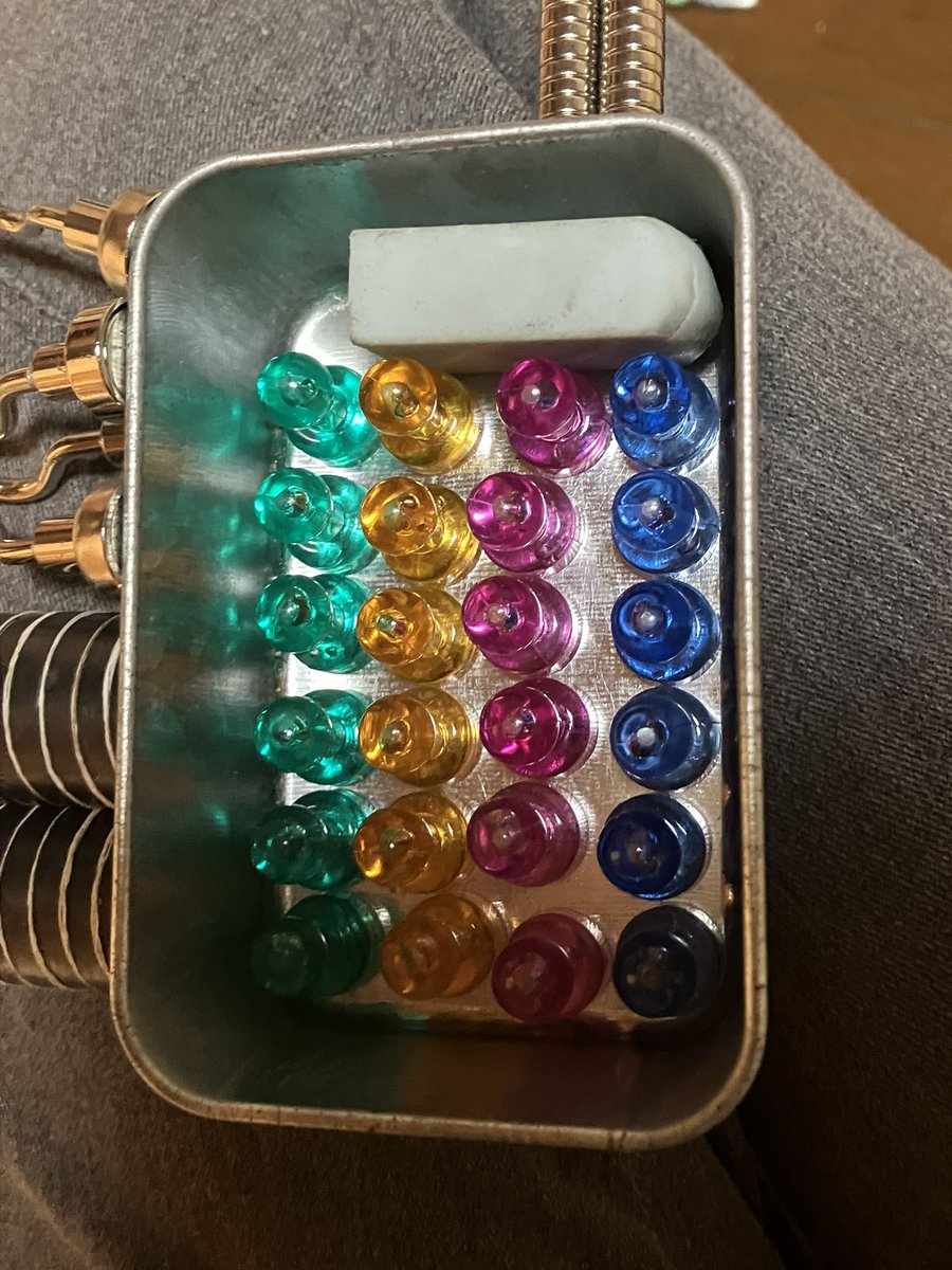 魔術師コロサイ tweet media