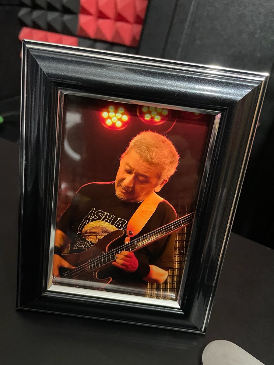 彪 / AYA tweet media