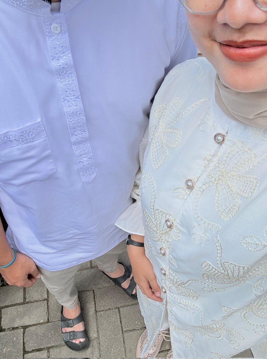 dimsprihardipta's tweet photo. Happy Eid al-Fitr 2026🤍 https://t.co/mSZxepXLsK