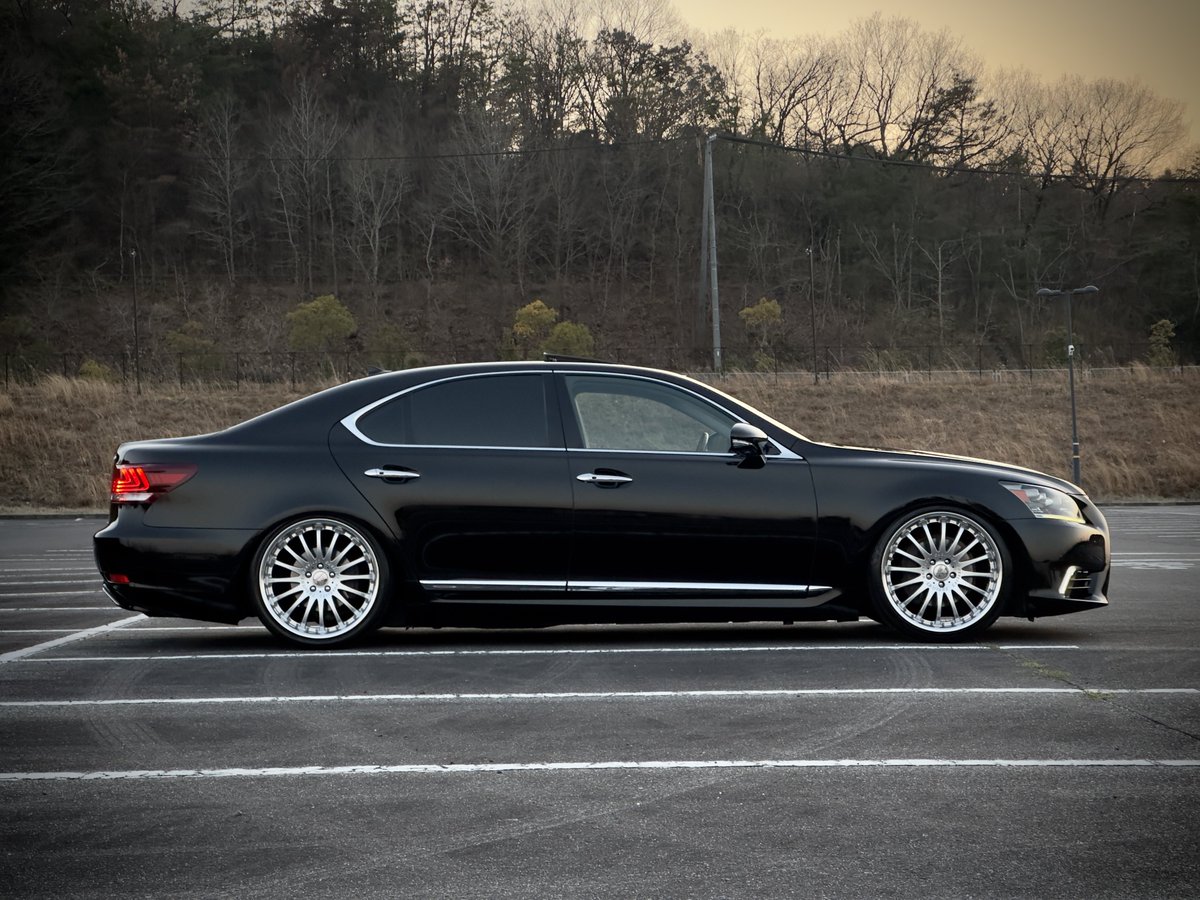 あーる tweet media