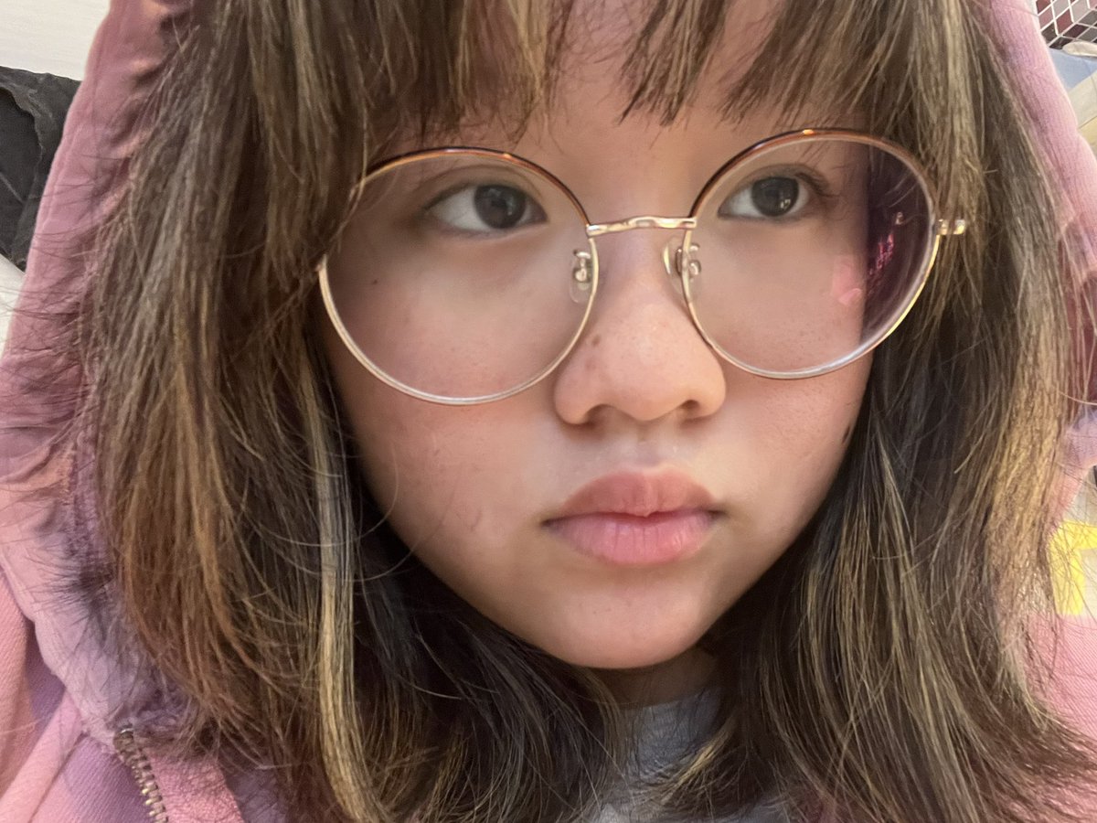 VAUN 🥽🎫 tweet media